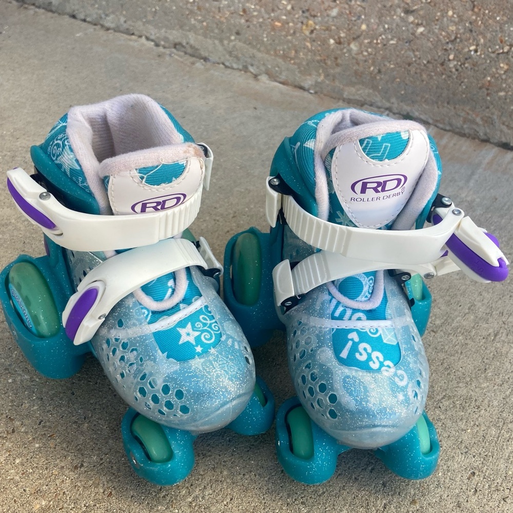 Kids' Teal & White Roller Derby Adjustable Roller Skates